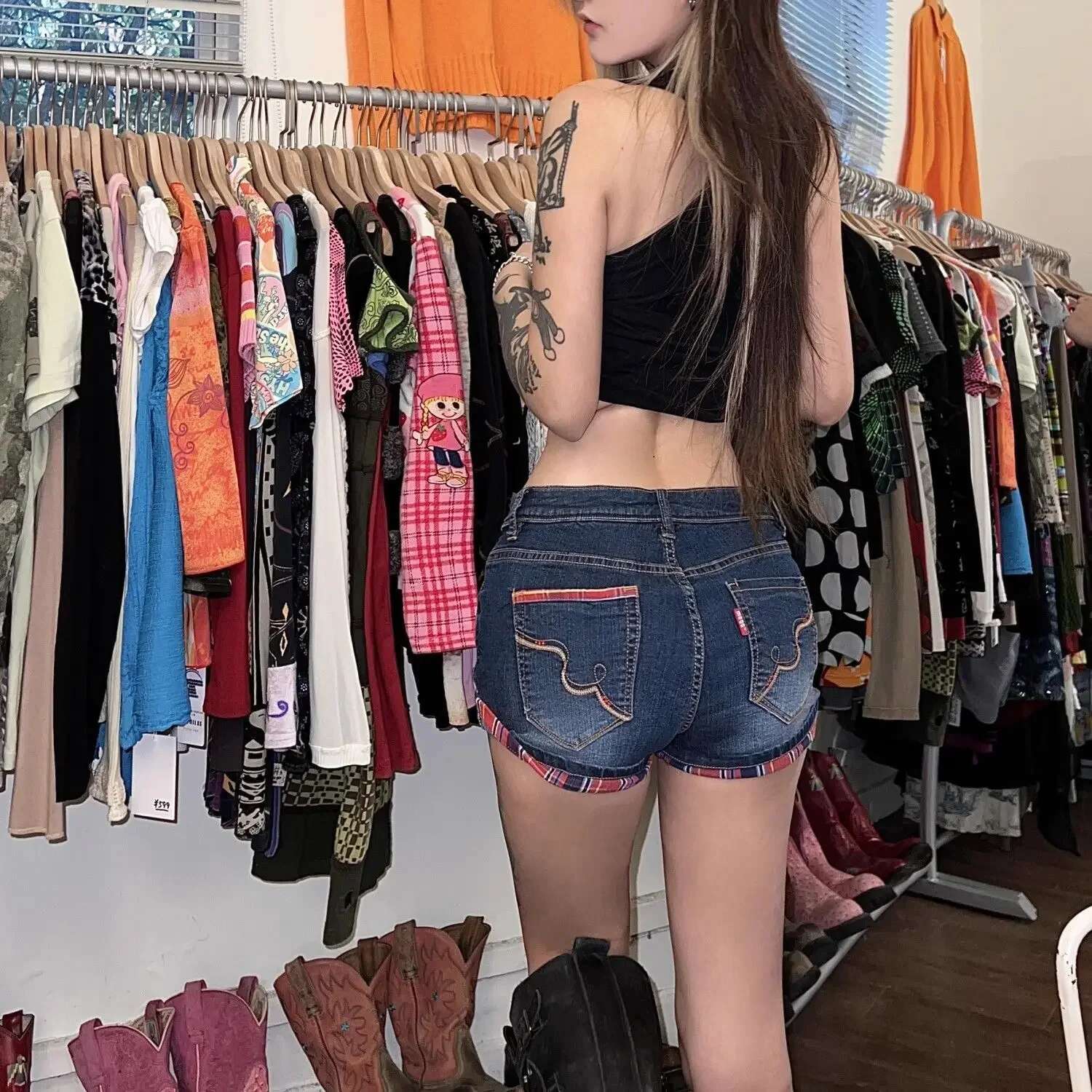 Korean Style Low Rise Waist Ripped Female Short Jeans Pants Normal Classic Casual Wholesale Jorts Comfy XL Womens Denim Shorts