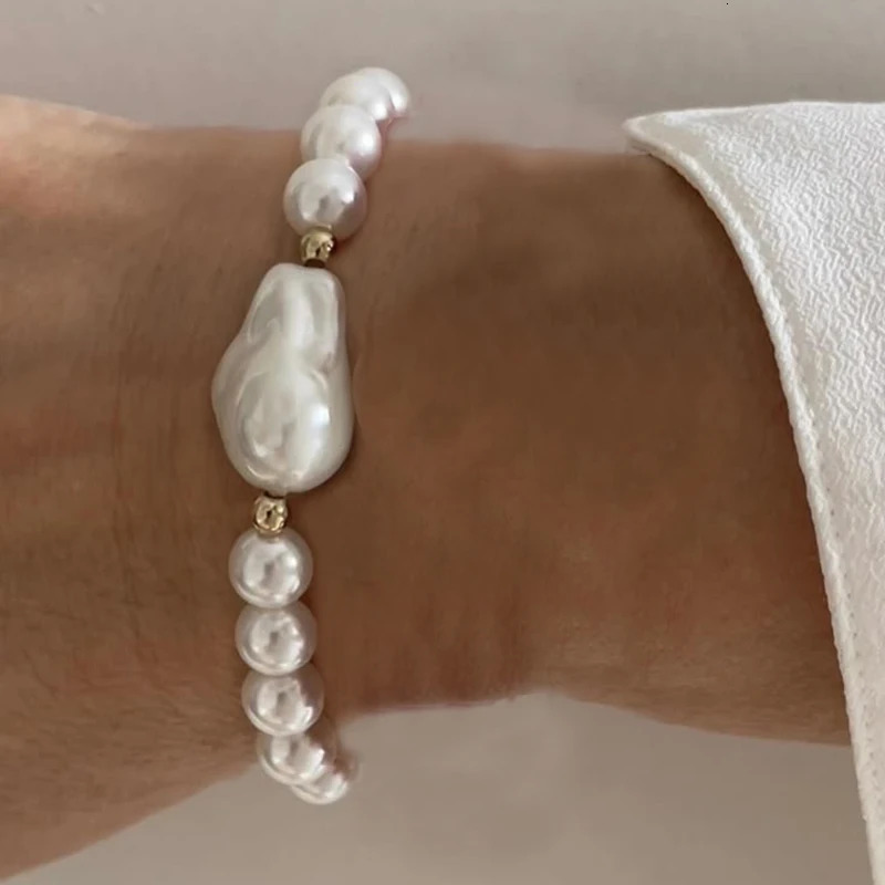 Natural Coral Bracelet for Women Fashion Irregular Faux Baroque Pearl Bracelet Summer Beach Jewelry 250616