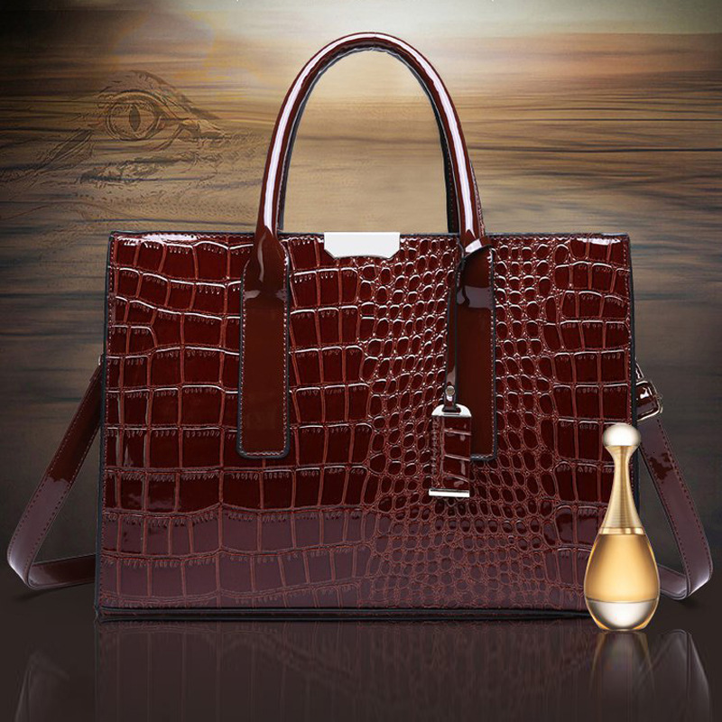Free Shipping 2025 New Designer Bag Trendy High-end Crocodile Pattern Women's Handbag Fashionable High-quality Shopping Bag
