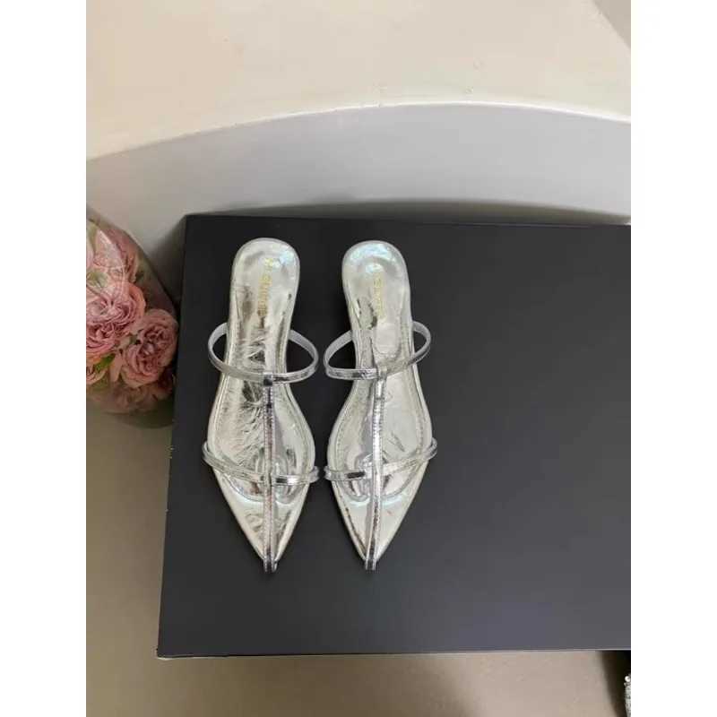 2025 Women Sandals New Fashion Narrow Band Flat Heel Pointed Toe Ankle Shoes Ladies Gladiator Shoes Z250617