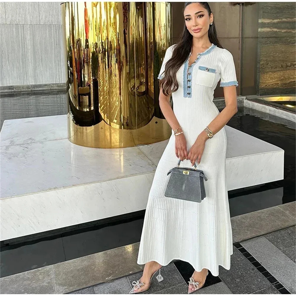 Elegant Contrasting Women Knit Maxi Dress Chic O-neck Short Sleeve Metal Buttons Bodycon Dresses Office Lady Commuting Robe 250616