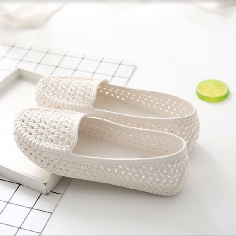 Summer women's hollow white shoes, women's sandals, non slip flat shoes, designer sandals, fashionable women's slippers