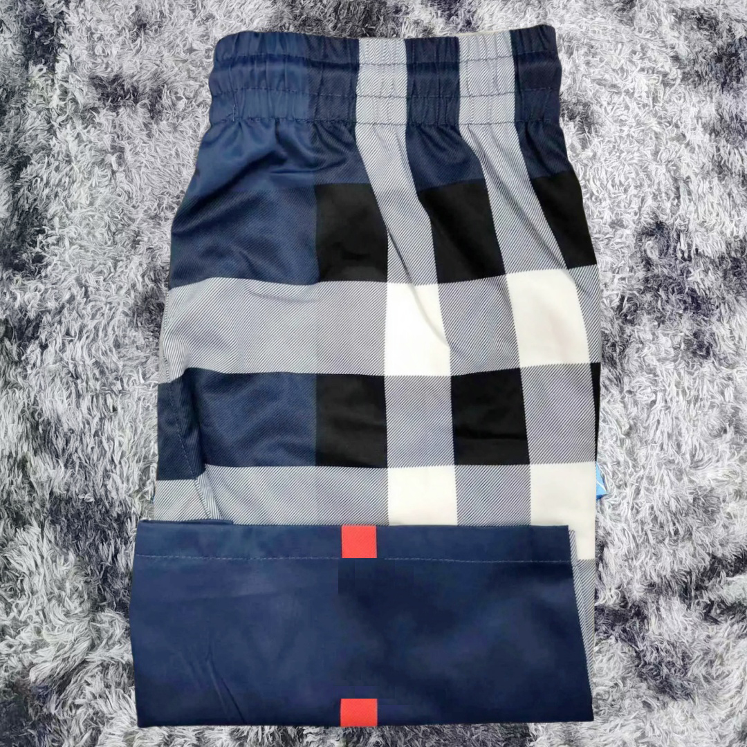 High quality Men's and Women's Designer shorts 50 colors Summer casual street wear Quick drying Swimsuit Plaid striped Print Beach Resort Beach Pants