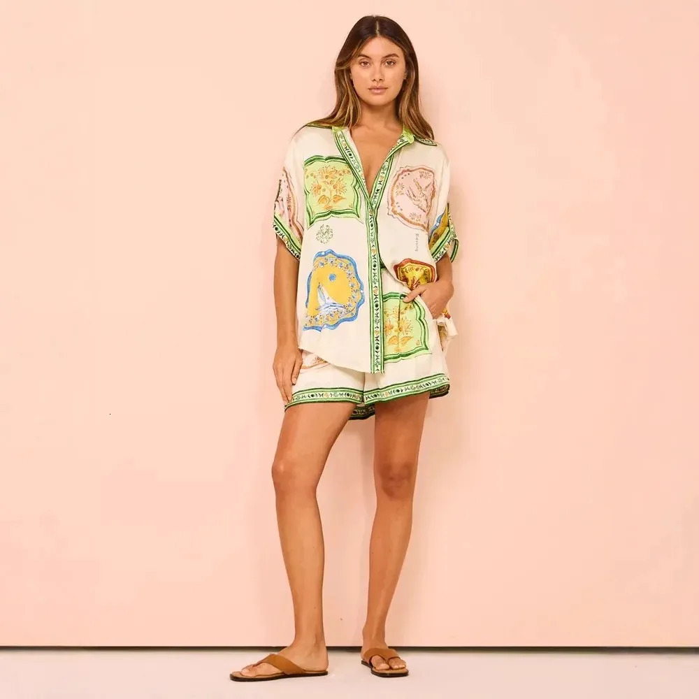 Casual Loose Satin Print Shirt Collar Shorts Set Fashionable Versatile Two-Piece Womens Wear Comfortable Breathable 250616