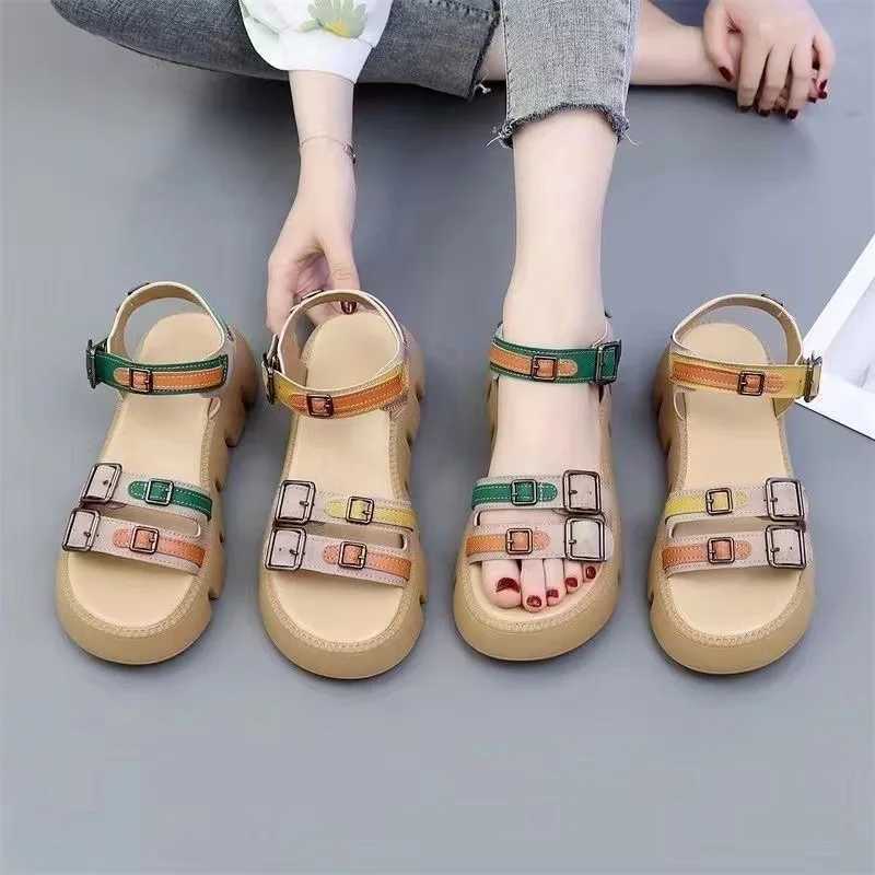 Platform Sandals 2025 New Summer FAshion Soft Bottom Increase Sandals Color MaTChing Clothing Pair Women Platform Shoes Z250617