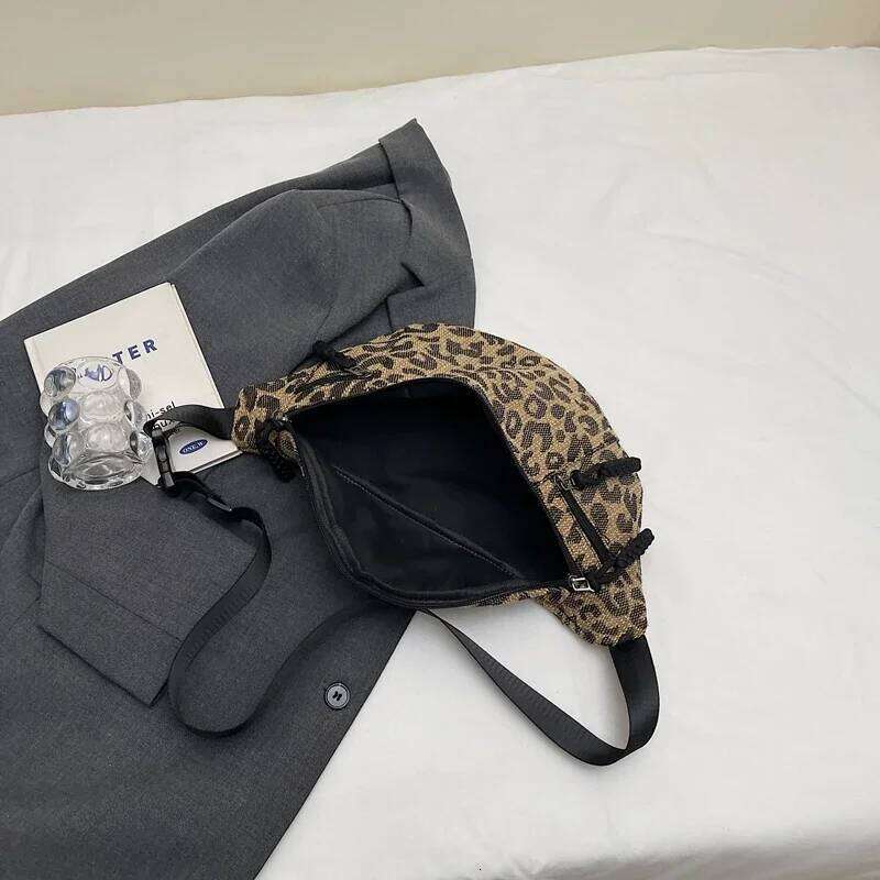 Fashion Leopard Print Waist Street Trend Fanny Pack Woman Chest Packs Nylon Belt Bag Female Shopping Shoulder Crossbody Bags bag