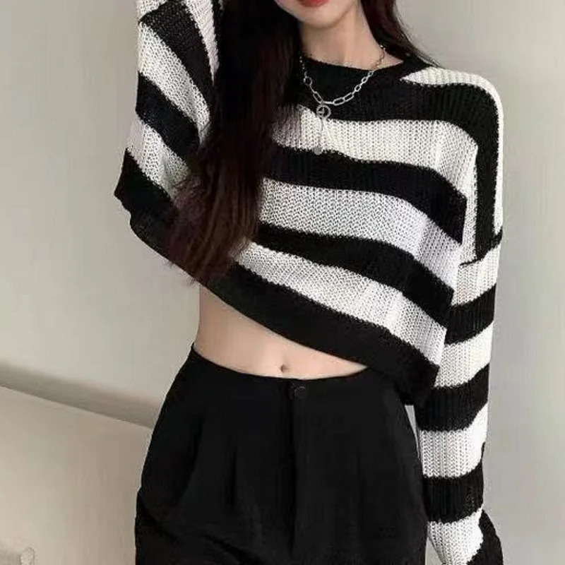 Korean Style Striped Cropped Sweater Women Vintage Oversize Knit Jumper Female Autumn Long Sleeve O-neck Pullovers Tops 250614