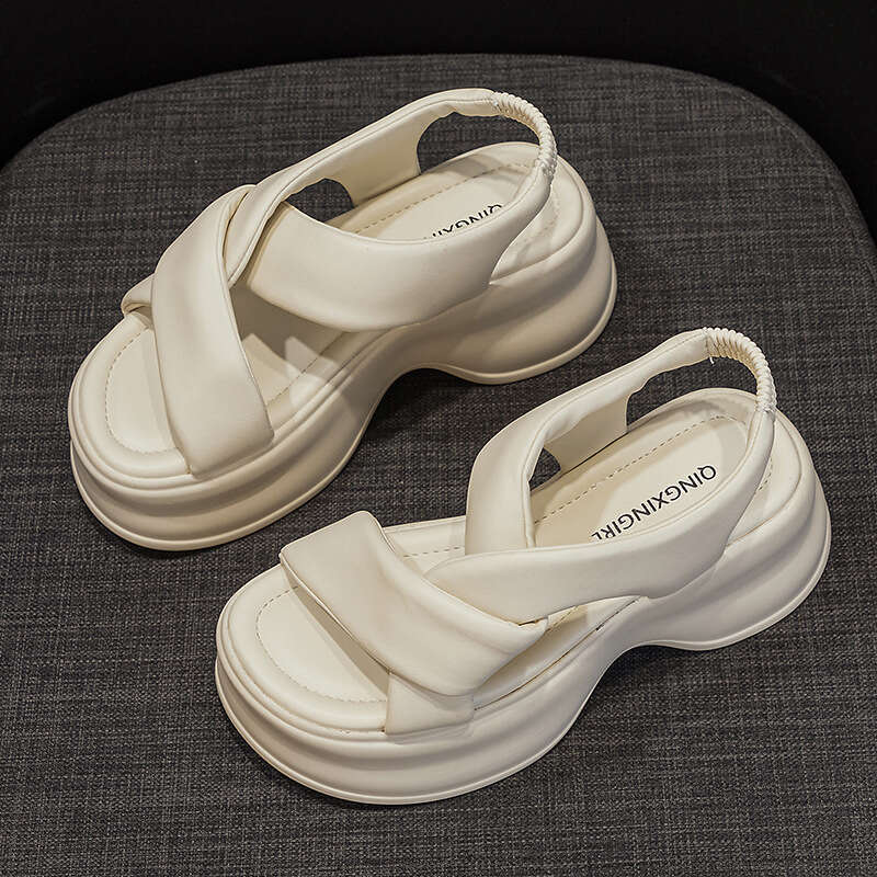 Platform For Petite Women New 2025 Summer New Fashionable Versatile Outdoor Wedge Height Increasing Casual Sports Sandals