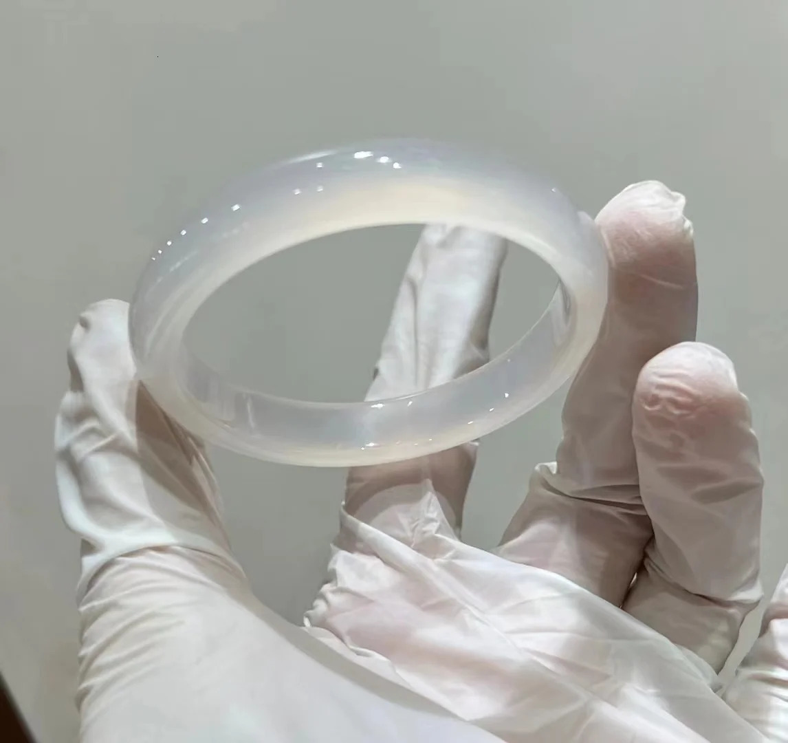 High Ice Jade Bangle Natural Pure White Chalcedony Bangle Exquisite High-end Jewelry Bracelet Decorative Accessories Crafts 250616