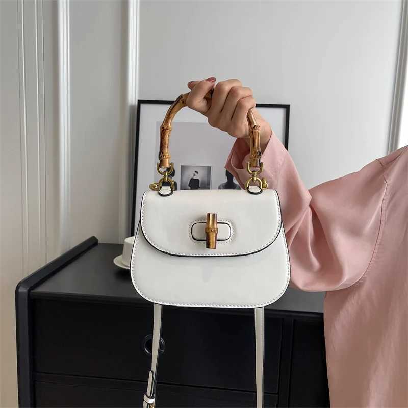 Top Bamboo Handbag for Women 2022 New Saddle Bag High Quality Shoulder Bag Fashion Purses Crossbody Bag Designer Satchel Z250617