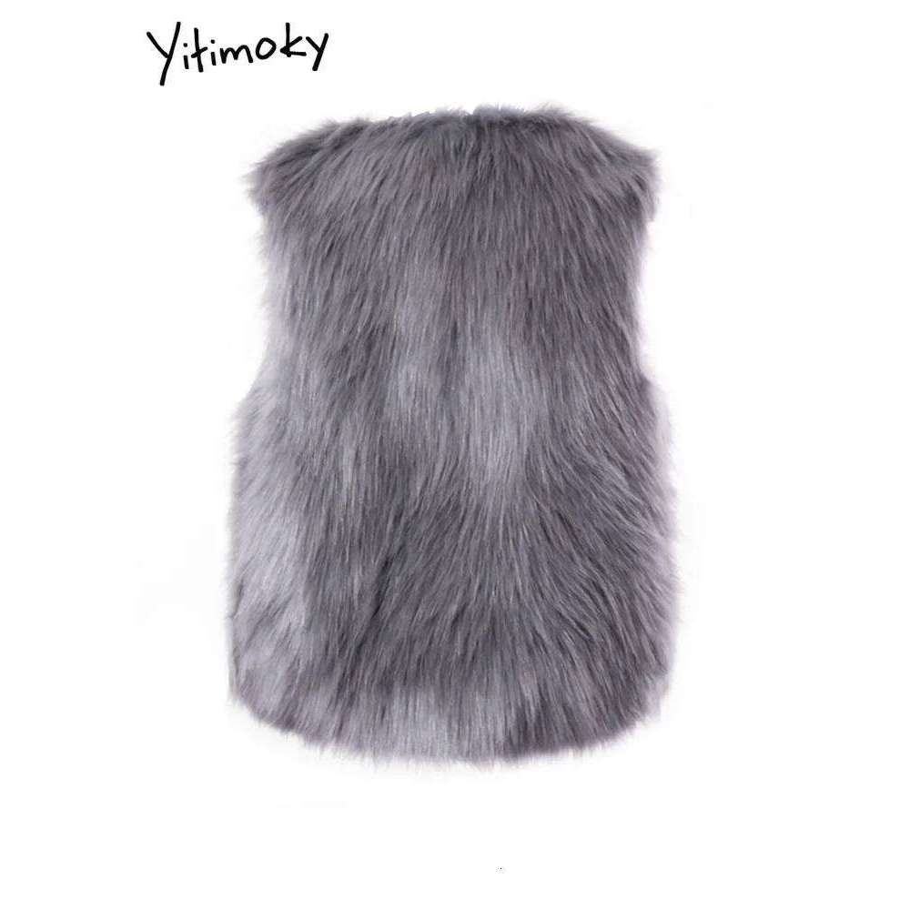 Fashion Women Vintage Casual Streetwear Solid Loose Sleeveless V Neck High Street 2024 New Autumn Winter Faux Fur