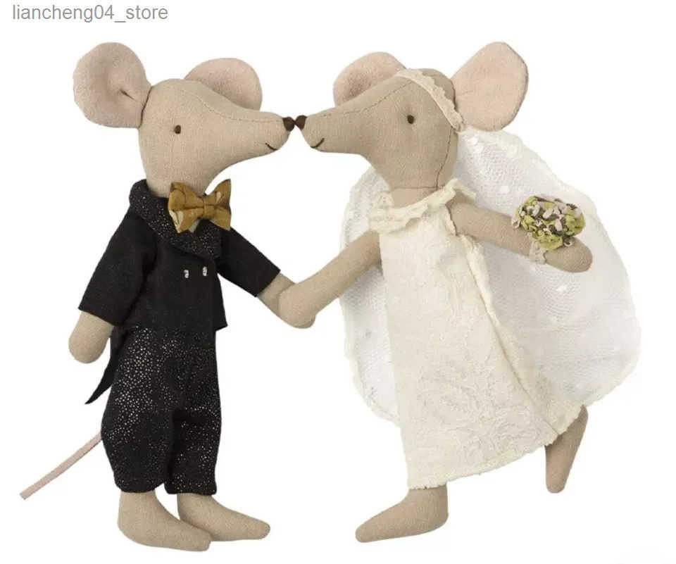 Wedding Mice Plushies Handmade Cute LIttle Mouse Groom Bride Stuffed Cloth Toys Wedding Gift Decoration Soft Doll L251010
