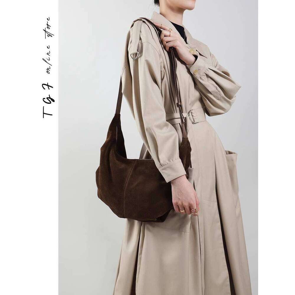Women New High end Niche Designer Suede Genuine Leather Crossbody Dumpling Bag