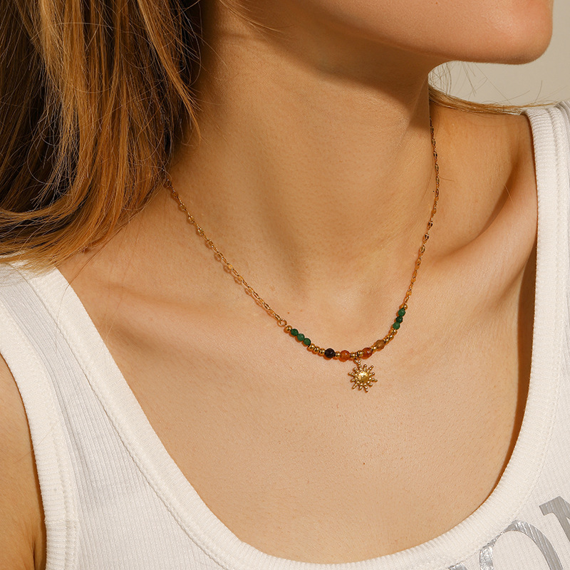 Classic Fashion High-end Light Bohemian Style Exquisite Beaded Titanium Steel Sun Pendant Clavicle Chain