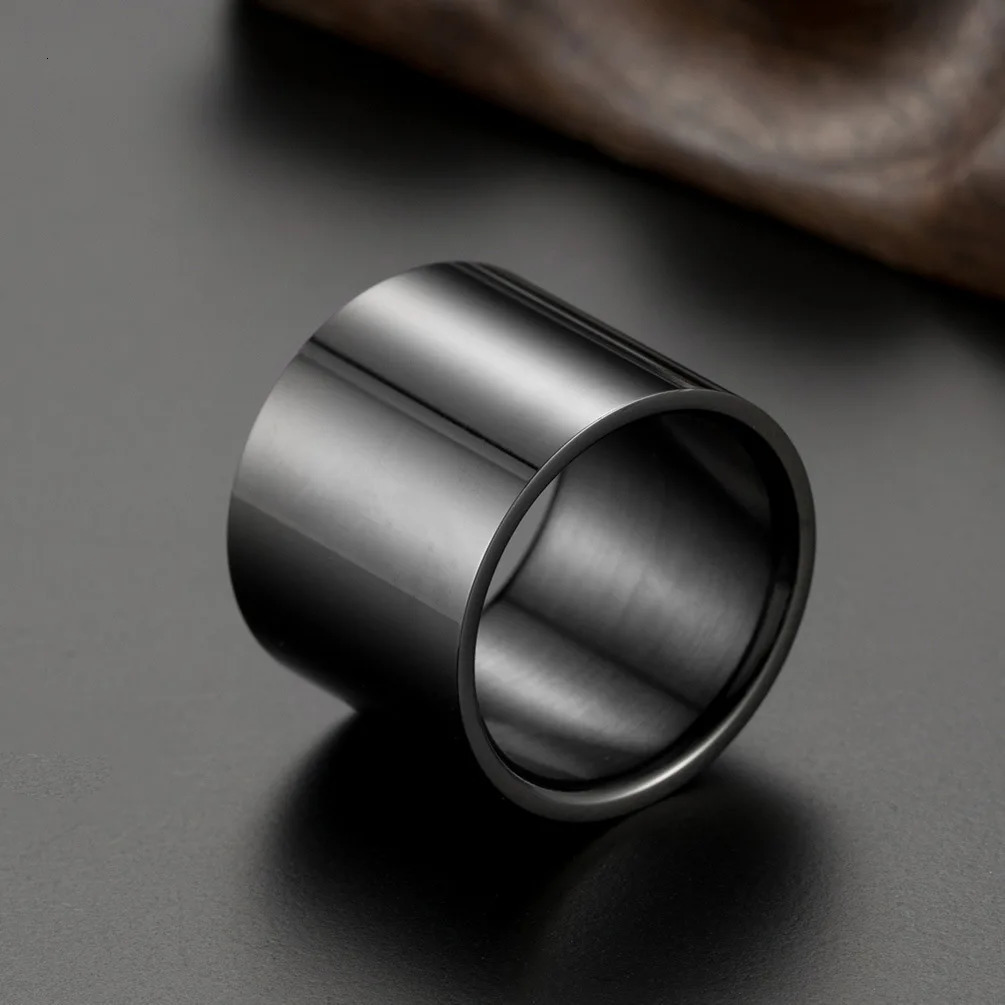 Fashion Glossy 18mm Wide Stainless Steel Ring for Men High Polished Comfort Fit 250616
