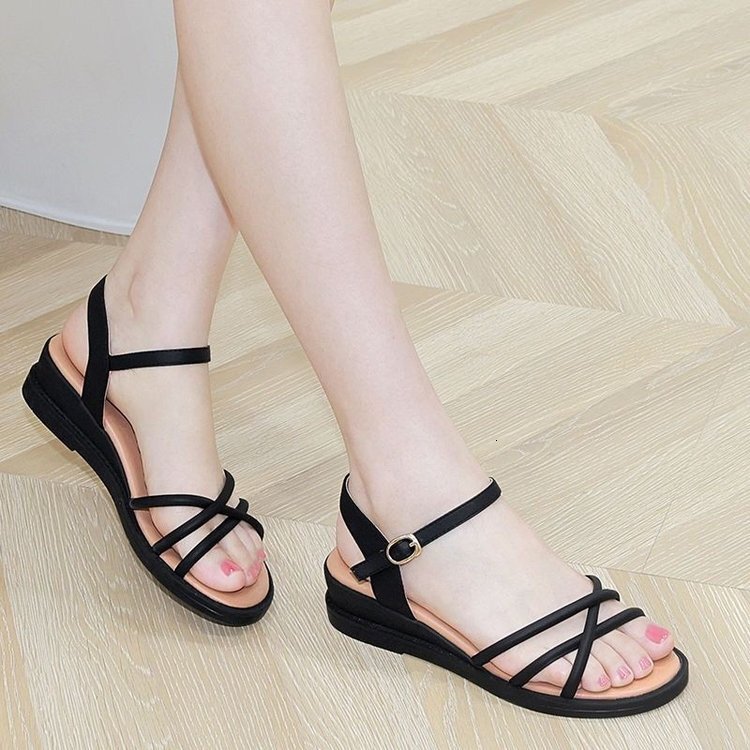 Red and green women's flat sandals summer new multifunctional shoes fashionable women's sandals designer sandals women's slippers