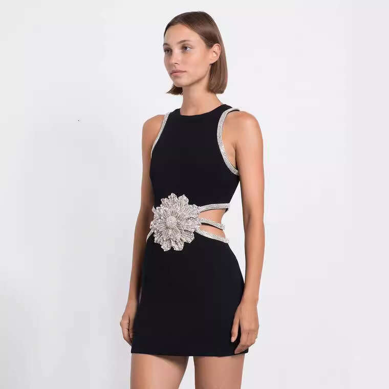 Spring/Summer New Fashion Design Sense Waist-Exposing Exquisite Rhinestone Flower Birthday Bandage Dress