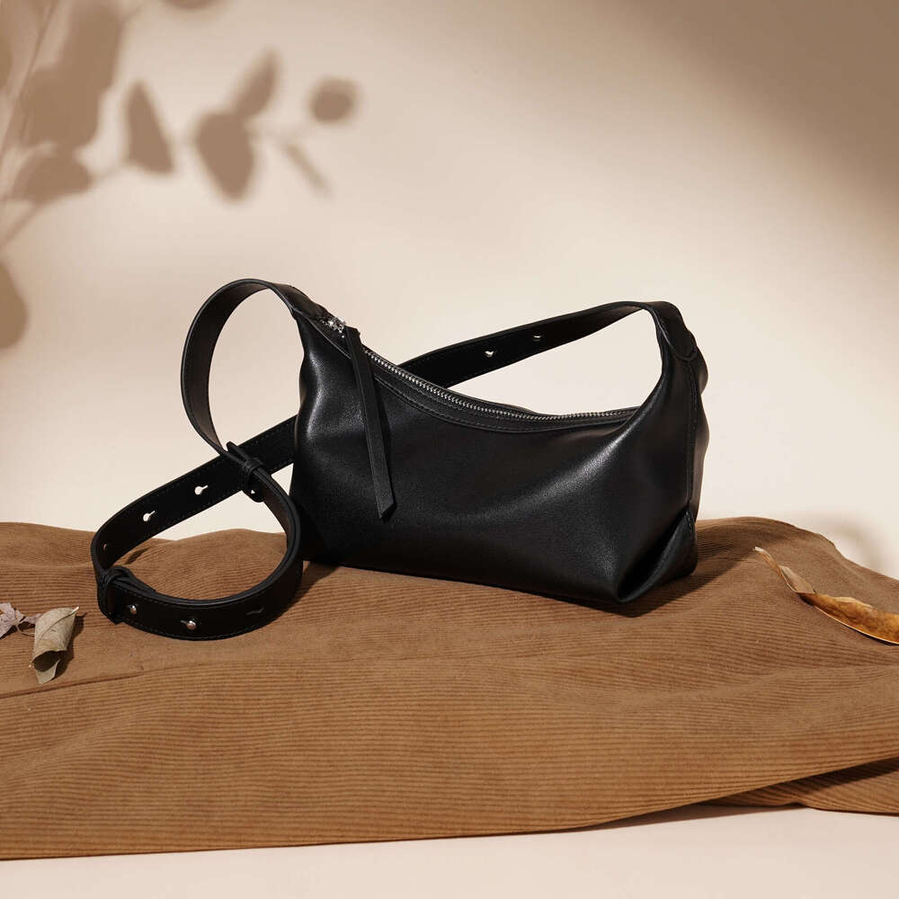 Women's Designer Shoulder bag Crossbody Bag New Style Cowhide Dumpling Niche Design Fashion Versatile Underarm High-End Genuine Leather