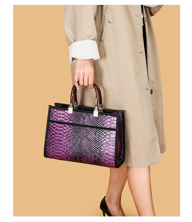 Free Shipping 2025 New Designer Bag Fashionable And High-quality Shopping Bag Retro Three Piece Set Large Capacity Snake Pattern Women's Single S