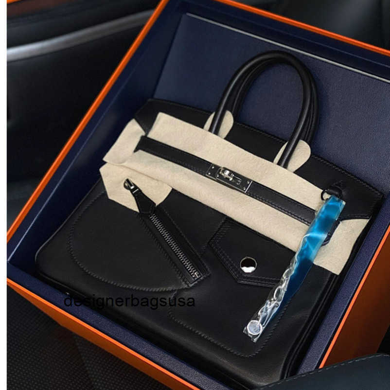 Womens Handbags Rock Bag Handmade Wax Thread 2025 Chain Platinum Bag Imported Leather Motorcycle Jacket Black Silver Buckle 2530cm Goodsfr7 55IZ