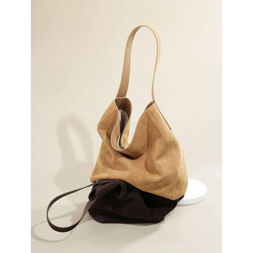 Large Capacity Winter Tote Quality Designer Frosted Handbag Genuine Leather Travel Shoulder Bag, Sude Wool Women Bucket Bag