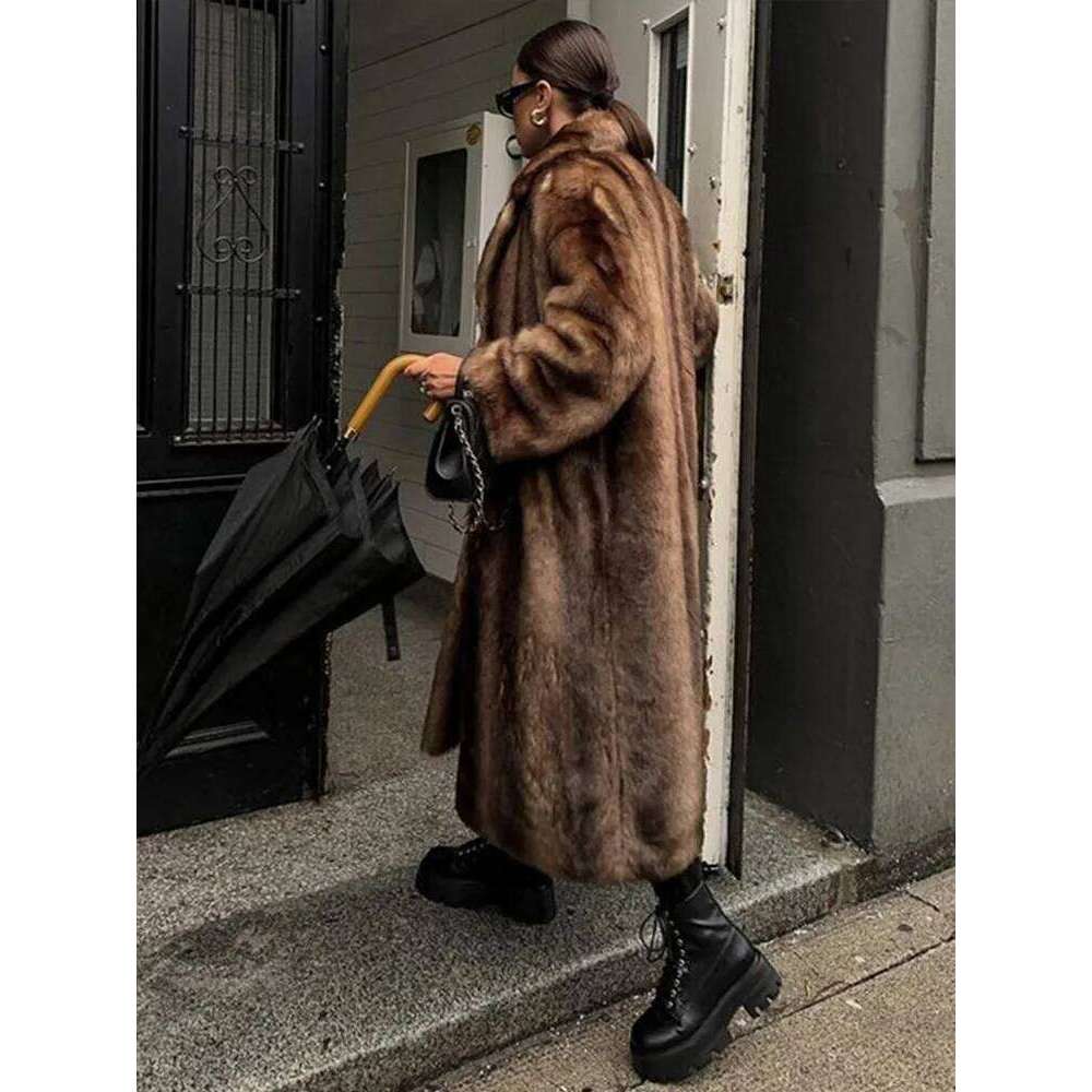 Vintage Lapel Faux Fur Long Women Loose Plush Single-Breasted Thick Coats Winter Warm Chic High Street Outwear