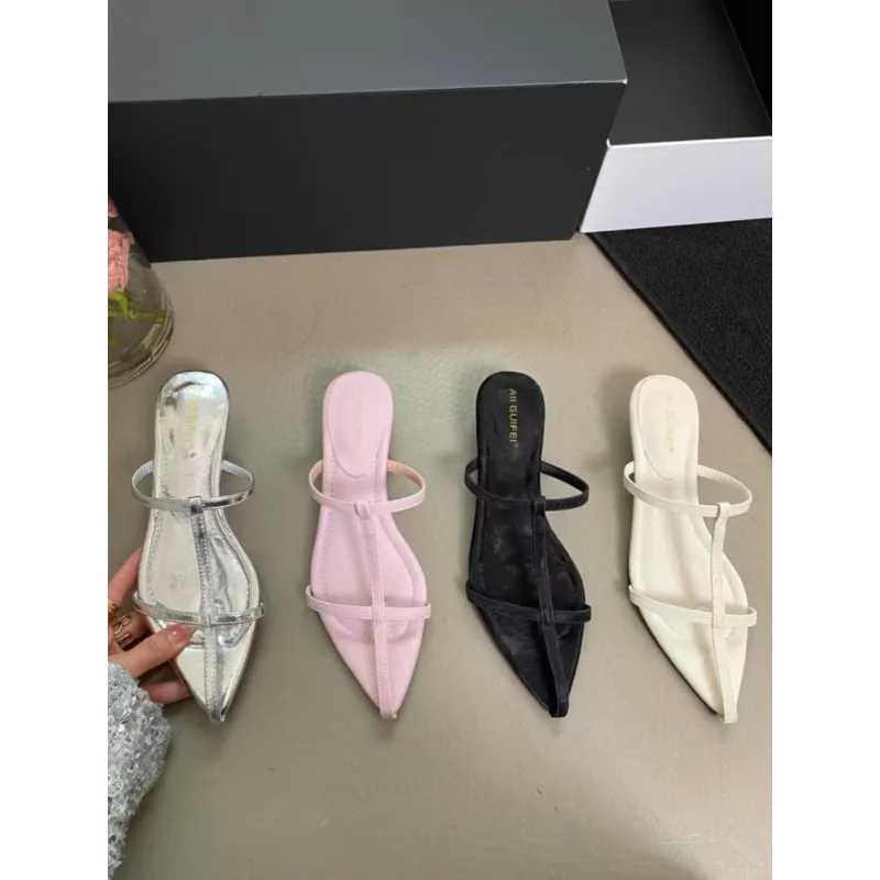 2025 Women Sandals New Fashion Narrow Band Flat Heel Pointed Toe Ankle Shoes Ladies Gladiator Shoes Z250617