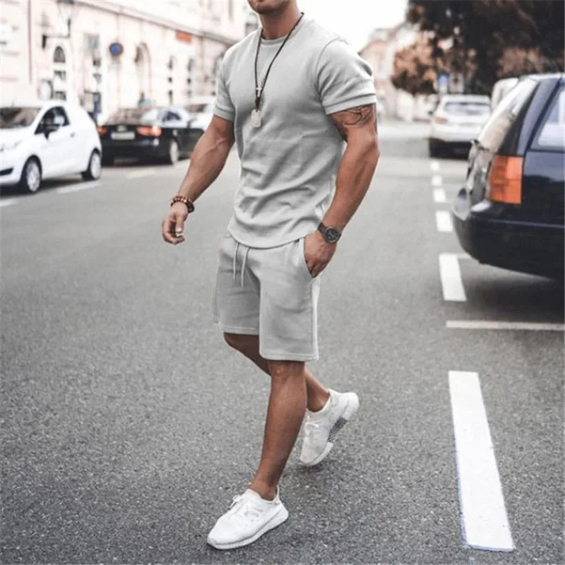 Solid Color Europe and The United States Mens 13 Color Summer Short Sleeve Tshirt Shorts 2pcs Set Leisure Sports Men Suit 250616