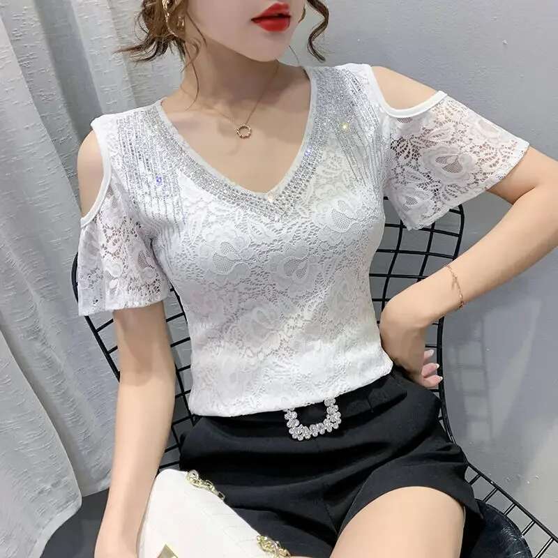 Lace Female Top V Neck Womens T-shirt Kpop Korean Clothing Reviews Clothes Popular Cheap Y2k Fashion 2025 Streetwear Pulovers