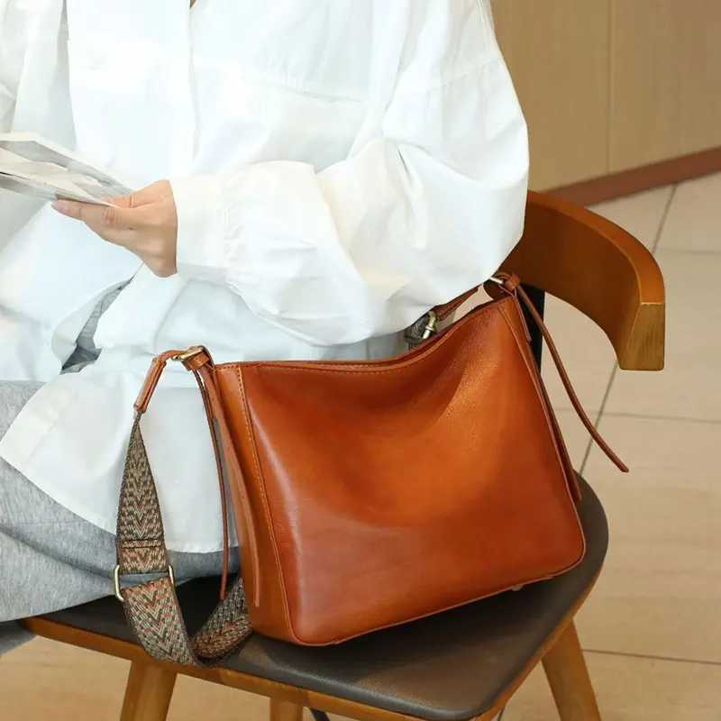 Genuine Leather Womens Bag Designer Shoulder Bag Vintage Style High Quality Cowhide Women Crossbody Bags 8803 Z250617