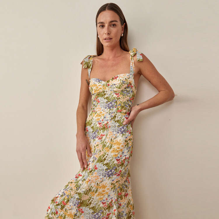 Buttock Maxi Dress for Women Festival 674 Summer New 2025 Printed Over-the-knee Mid-length Slim Fit Strap Dress French Style Womens Fashion
