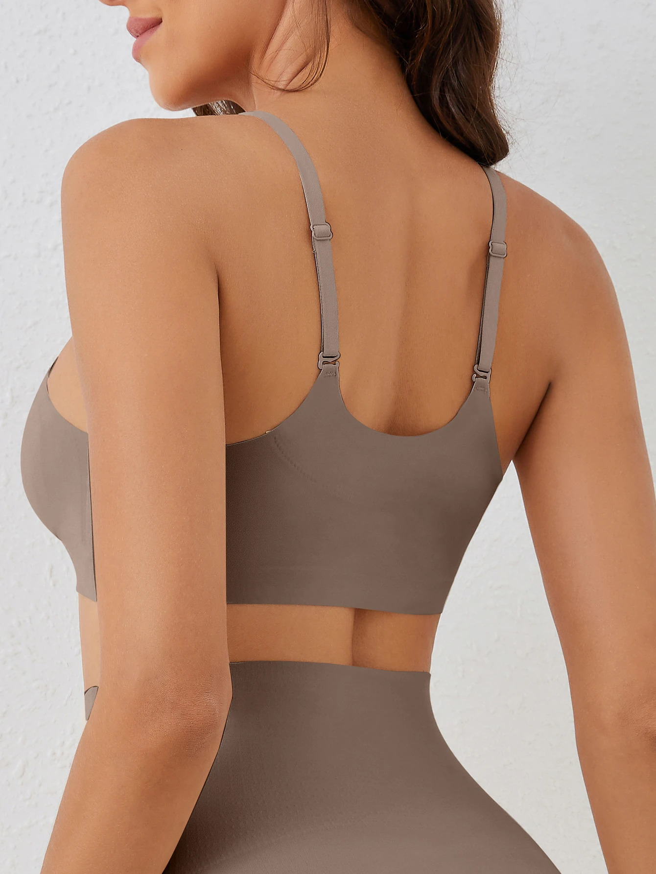 Soft Support Seamless Underwear Comfortable Gathering No Steel Ring Collection Light Thin Breathable Bra Style 250617