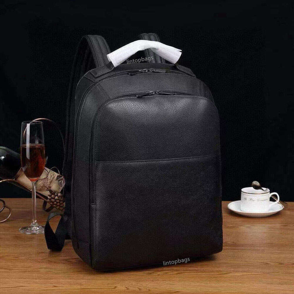 Men's leather backpack new men's business briefcase shoulder bag crossbody bag black cowhide casual square travel bag Business Bag Genuine leather messenger bag