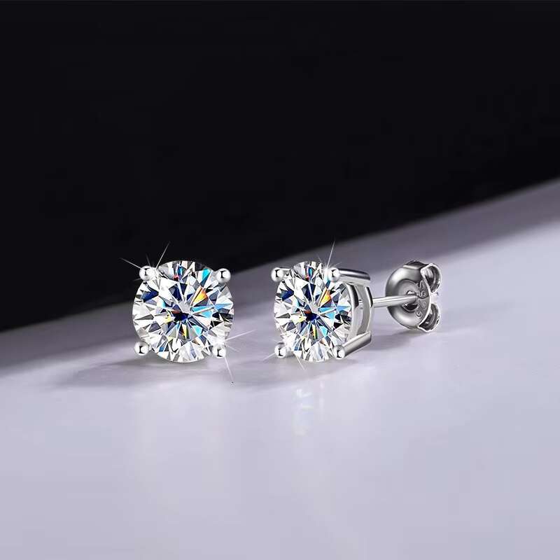 High Quality Color 0.3cT-2Ct Moissanite Earring Classic Four Claw Diamond 925 Sterling Silver Stud Earring Platinum Gold Plated