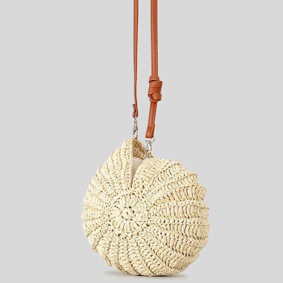 Creative Conch Design Straw Shoulder Bags Funny Paper Woven Crossbody Cute Summer Beach Bag Small Female Purses 2025