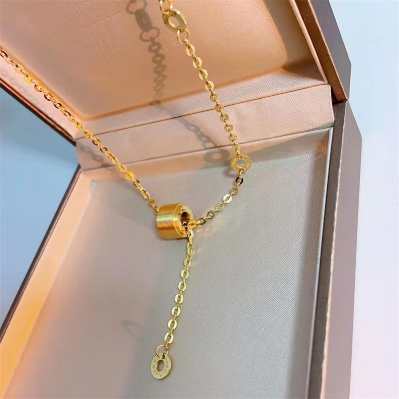 Fashion Light Tassel Matte Small Waist Necklace for Women High-end Design Titanium Steel Non-fading Jewelry