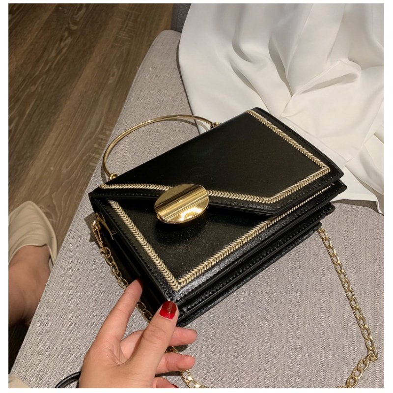 2025 Free Shipping Women's Designer Luxury New Korean Edition Chain Handheld Small Square Bag Cross Shoulder Bag red white