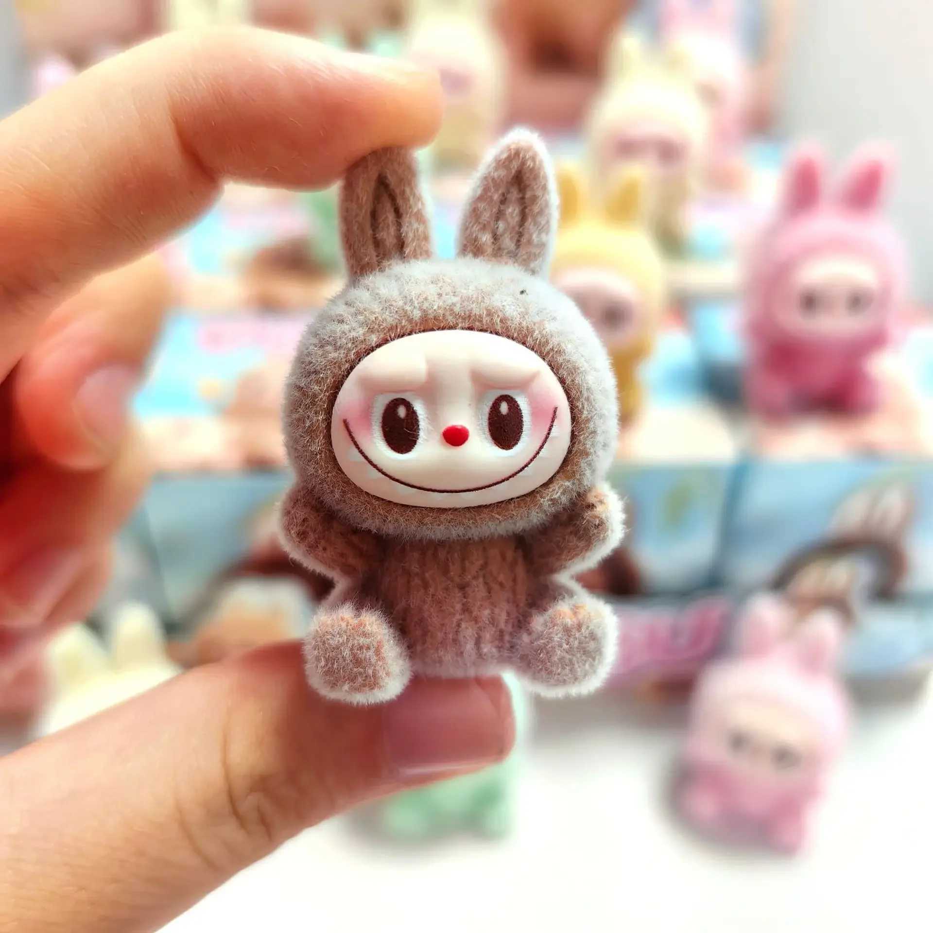 Hot selling Plush Labubu Blind Box Trendy Resin Doll Seat Series Mini Doll Mystery Box Cute Mini Figure Gift Toy W250617