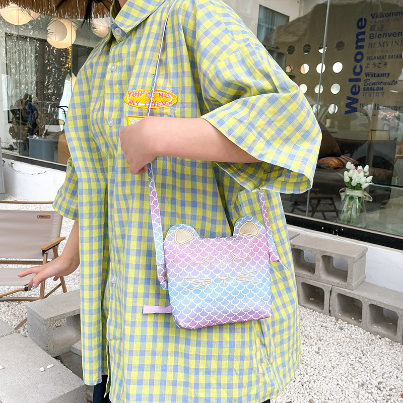 Free Shipping 2025 New Designer Bag Fashionable And Colorful Gradient High-quality Shopping Bag Fish Scale Sequins Cute Kitten Women's Single Sho