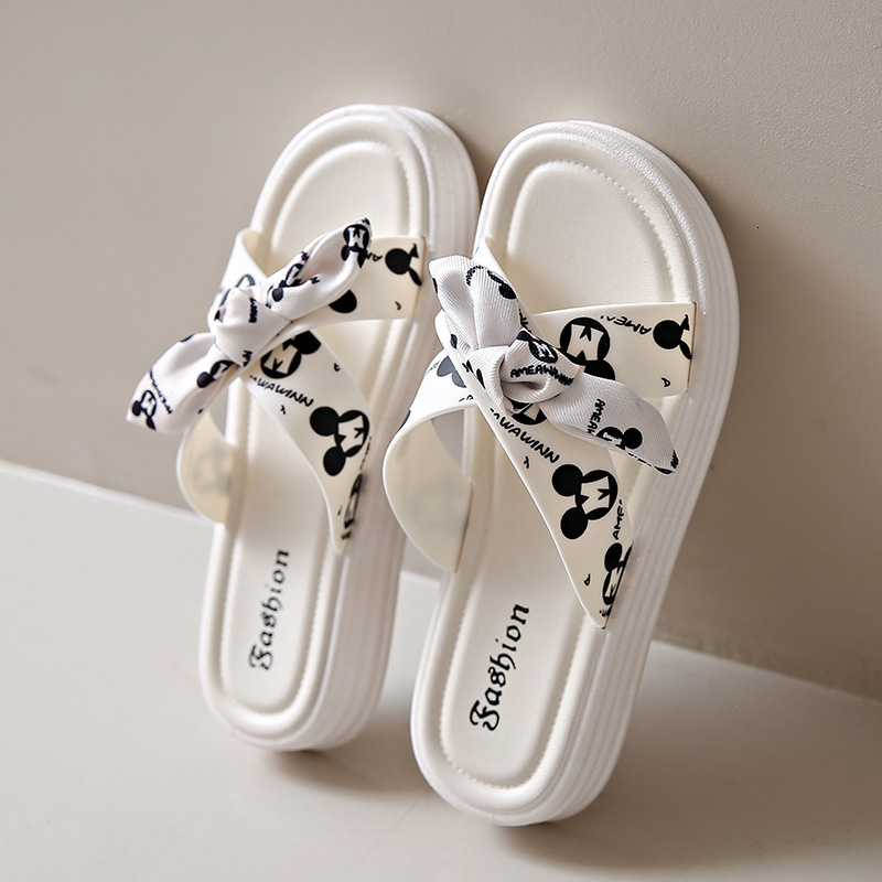 Women's bow slippers summer new multifunctional flat shoes anti slip cartoon women's sandals designer sandals fashionable women's slipp
