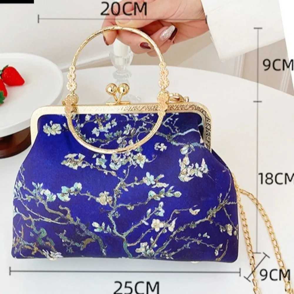 Popular Chinese Style Banquet Bag Embroidery Pearl Handle Qipao Bag High Capacity Trendy Cosmetic Bag Women Z250617