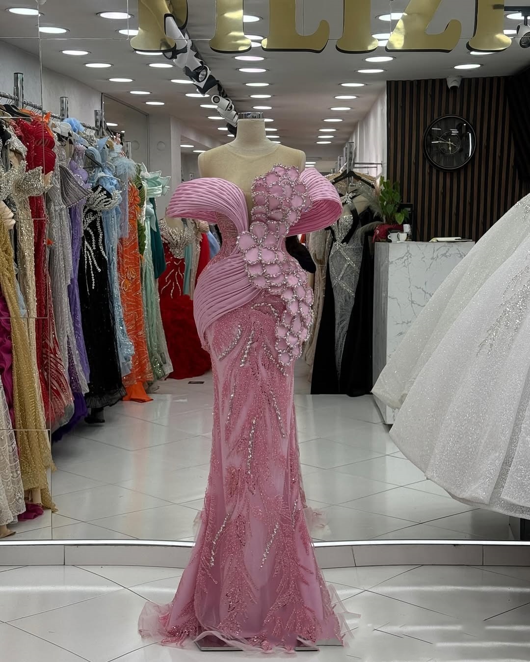 Pink Mermaid Prom Dresses African Beading Off Shoulder Evening Gowns Rhinestone Birthday Party Customized Special Occasion Dress