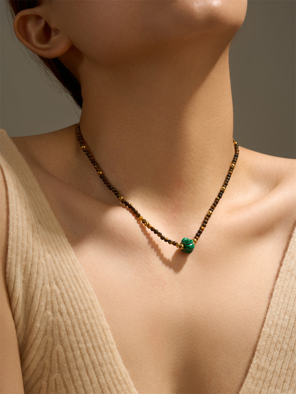 Bohemian Style Simple Fashion Versatile Personality Turquoise Beaded Necklace for Women Unique Design Titanium Steel Jewelry