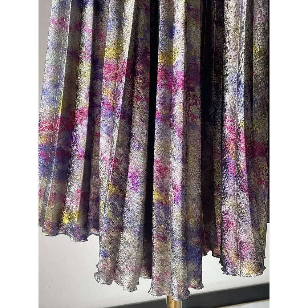 Shiny Colorful High Waist Midi Spring/Summer Fashion Trends Elastic Waistband Pleated Skirt Old Money Style