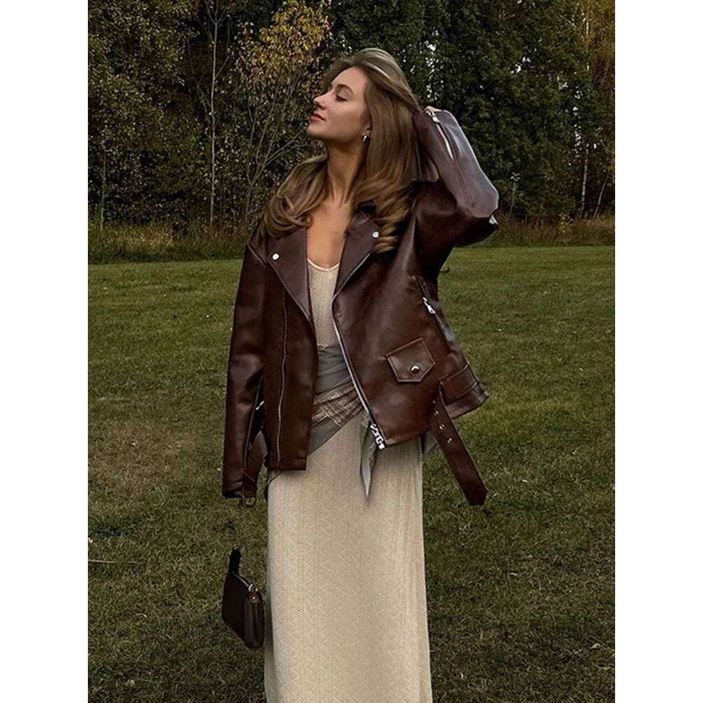 Vintage Leather Jacket Women Lapel Full Sleeves Zipper With Belt PU Jackets Female 2024 Autumn Retro Chic Casual Loose Lady Coat