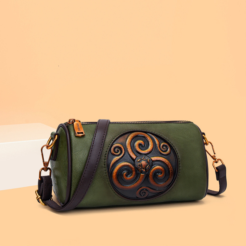 Free Shipping 2025 New Designer Bag Large Capacity Casual Women's Shoulder Handbag Embossed Fashionable High-quality Shopping Bag