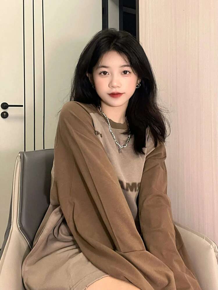 Clothes Loose 2025 Brown With Print Tshirts Female Tops Womens T Shirts Cotton Offer Korean Style Designer Causal Emo Alt Tees