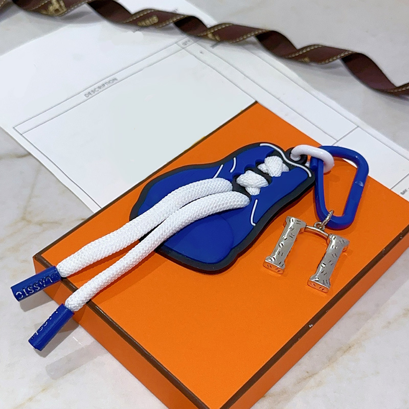 Chic Bag Charm Keychain High Quty Unisex cessory for Bags Cars and Daily Outfits L250928C1SC