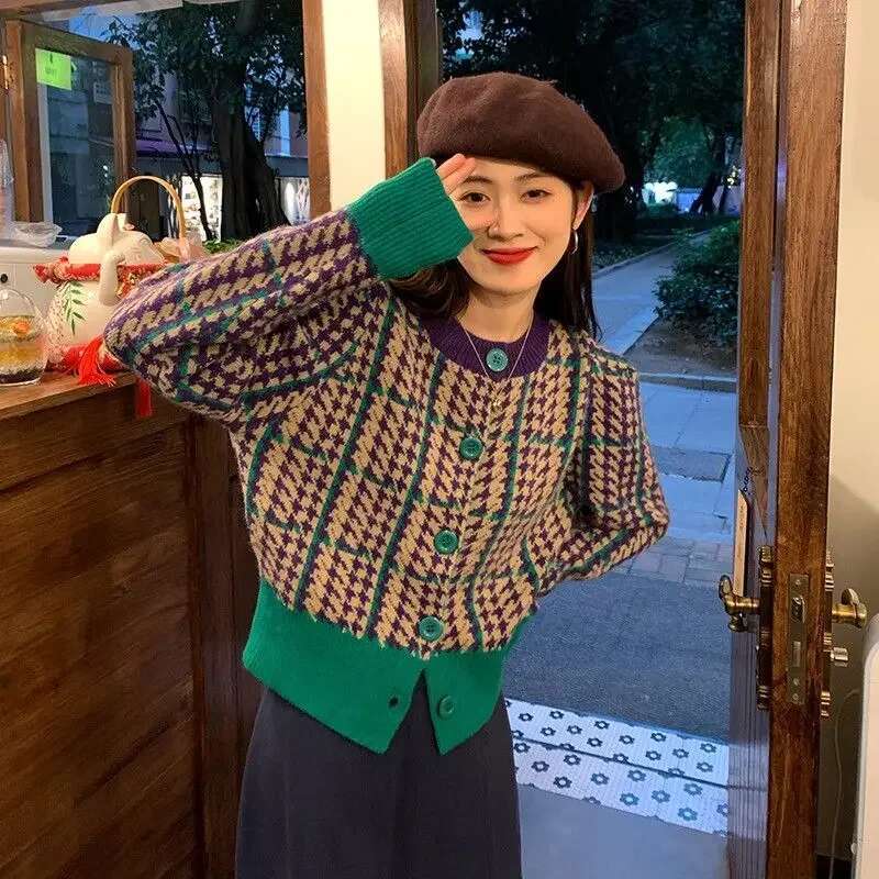 Jacket Cardigan for Women Outerwear Vintage Knitted Sweater Woman Round O Neck Office Wear Attractive Lightweight Youth Light