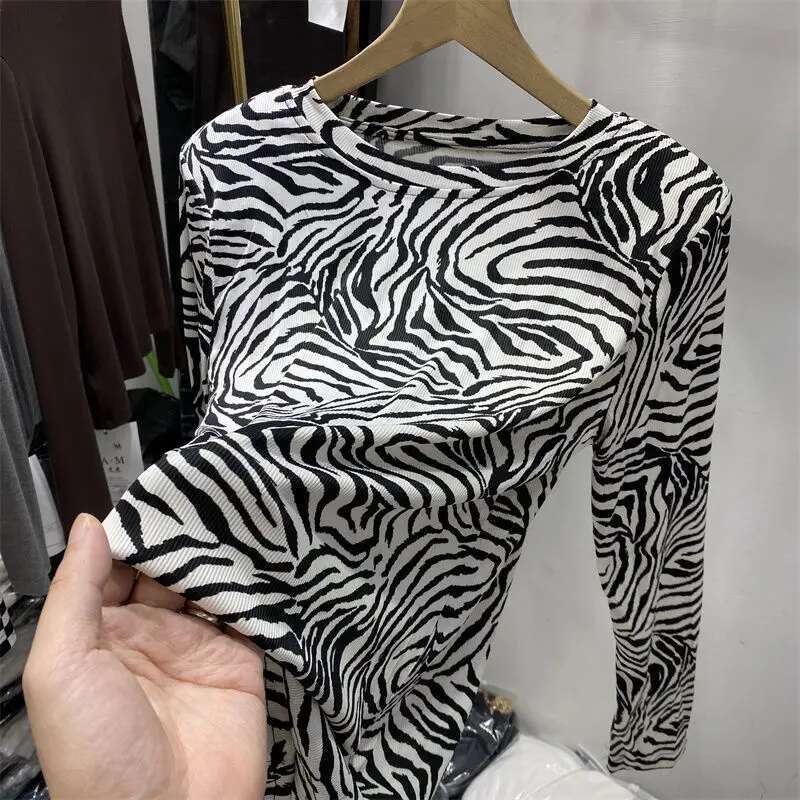 Plaid Clothing Long Sleeve T-shirt Woman Loose Womens Top Luxury New In Young On Sale Tees Offe Aesthetic Polyester O Pulovers